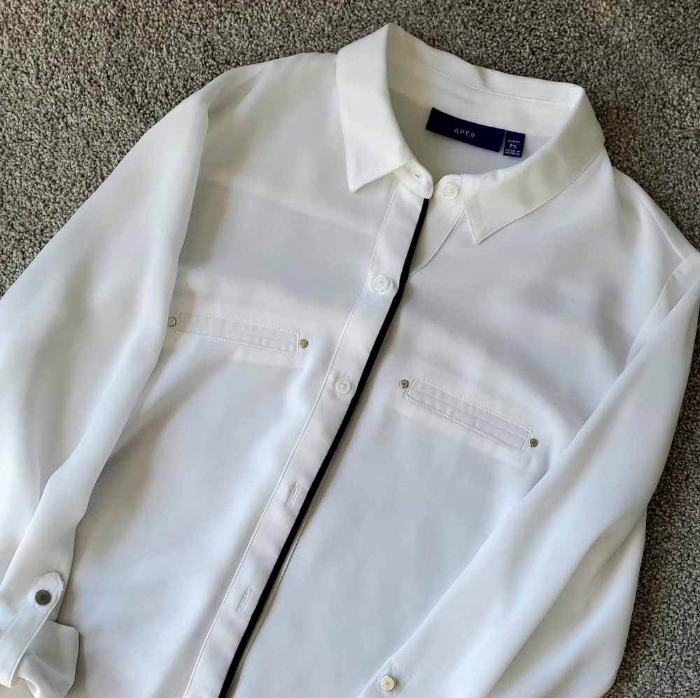 Apt. 9 White Blouse